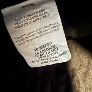 Lee Black Wrinkle-Free Straight Leg Pants